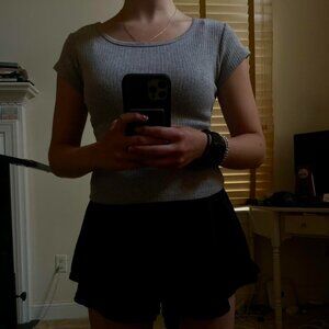 Brandy Melville Gray Cropped Tee